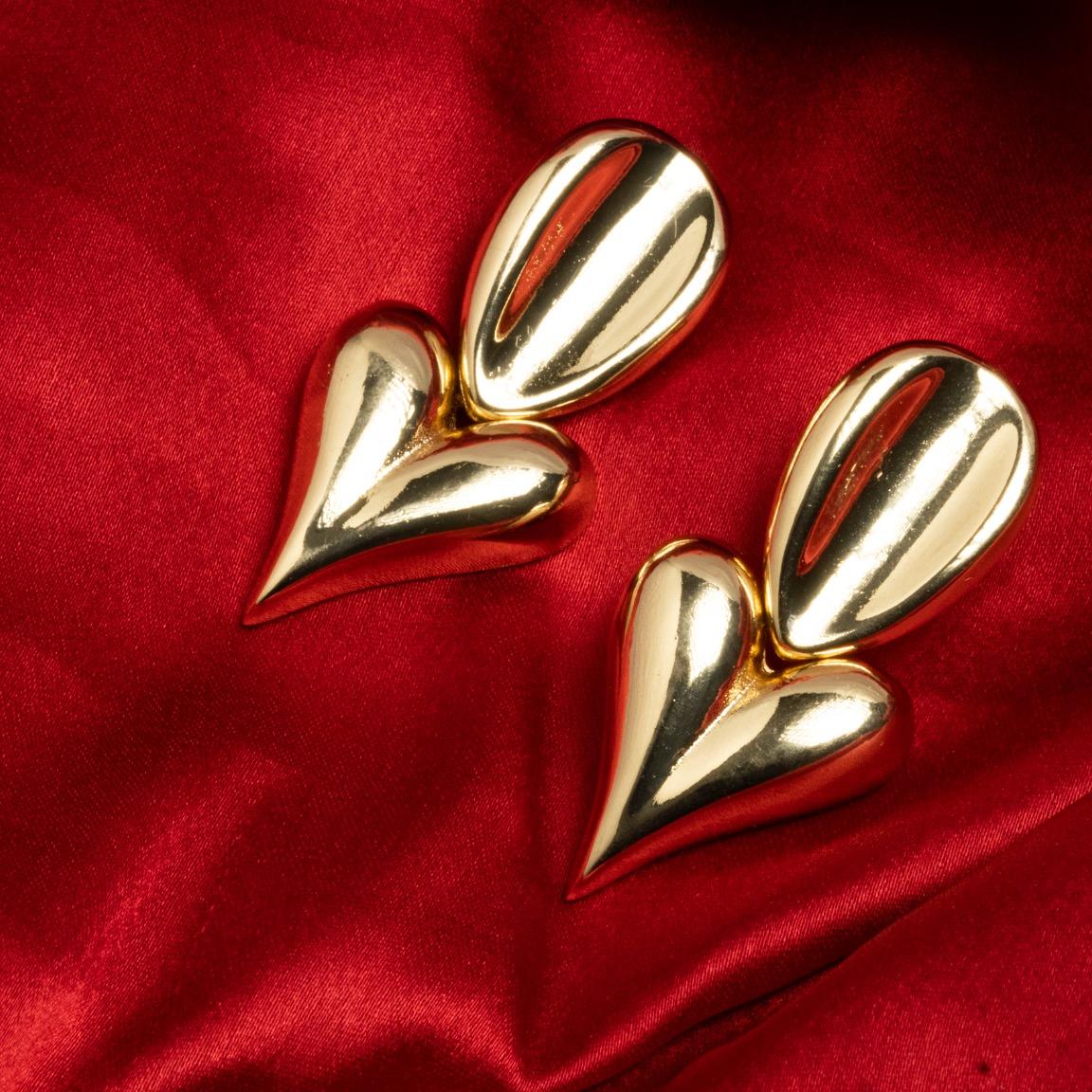 Heartline Drop Earrings