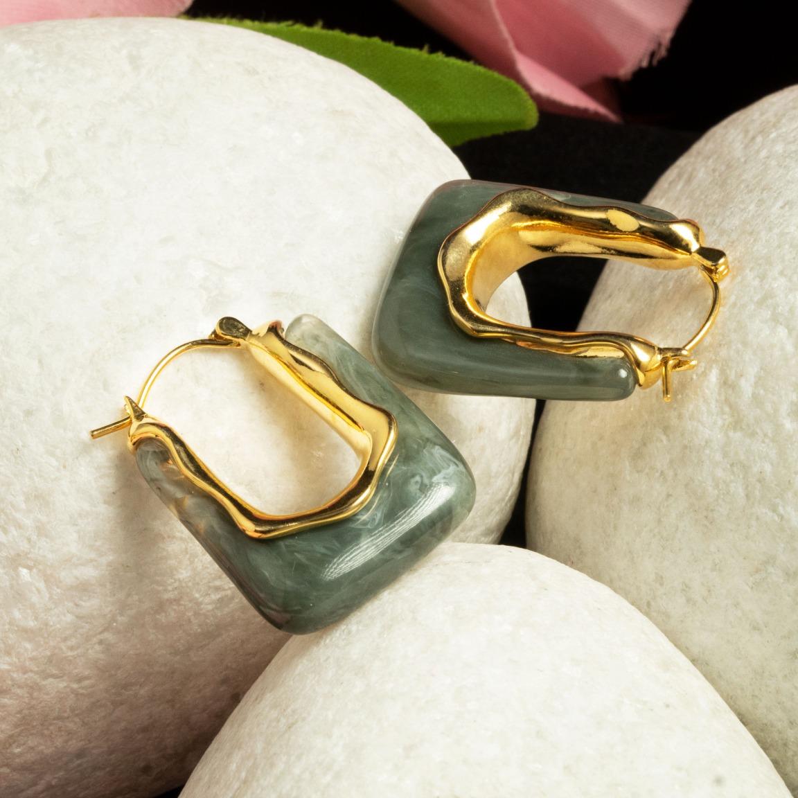 Sculpt Wave Hoops