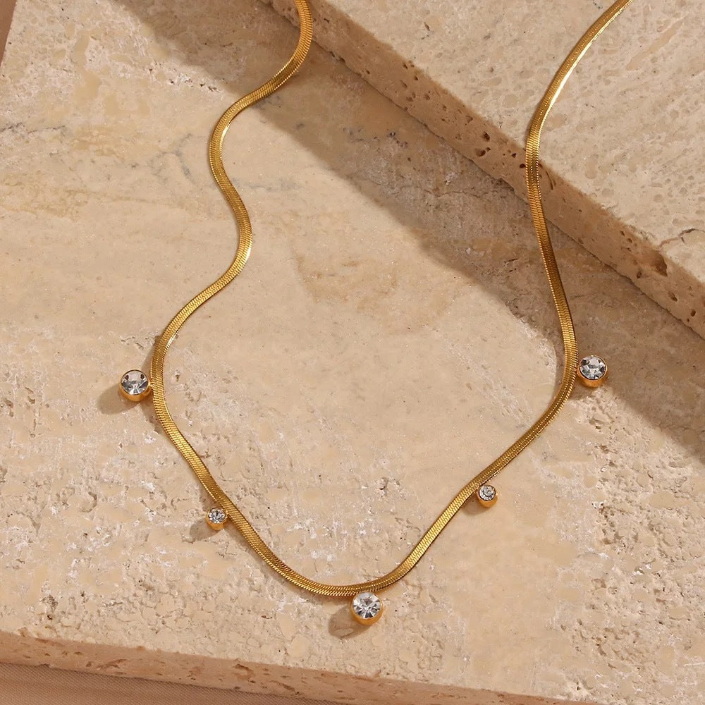 Dainty Anti-Tarnish Gold Choker Under ₹999 – Everyday Elegant Necklace