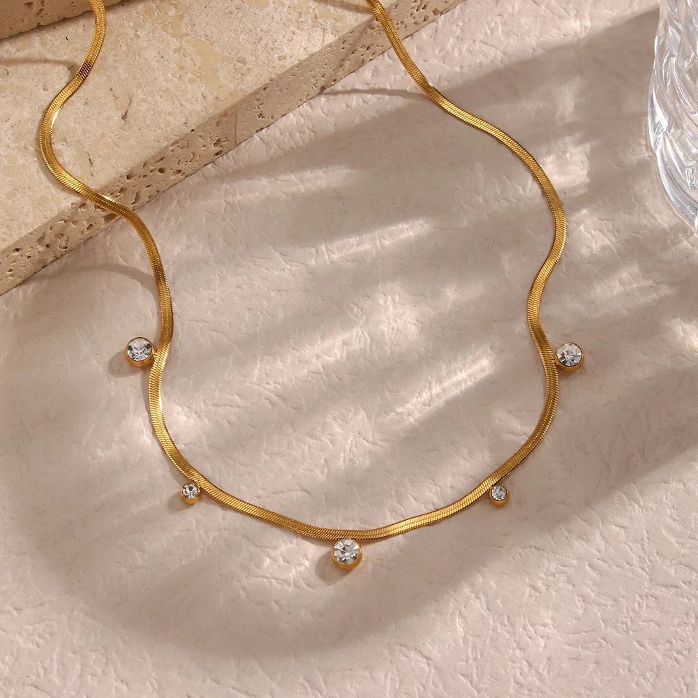 Dainty Anti-Tarnish Gold Choker Under ₹999 – Everyday Elegant Necklace