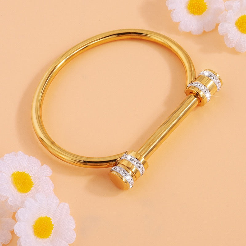 Bolt Luxe Bangle