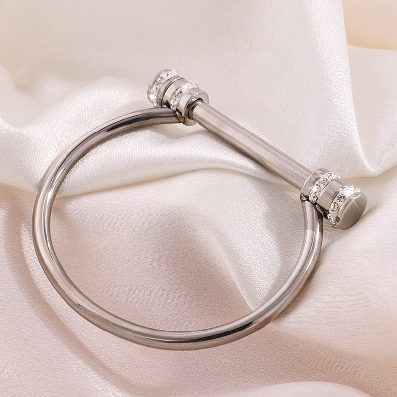Bolt Luxe Bangle