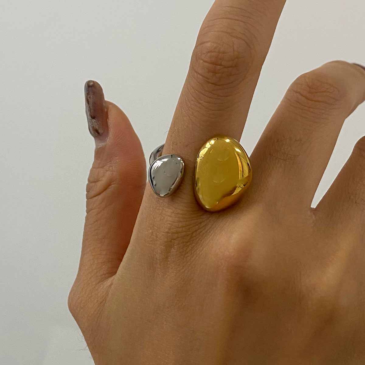 Melted Glow Ring