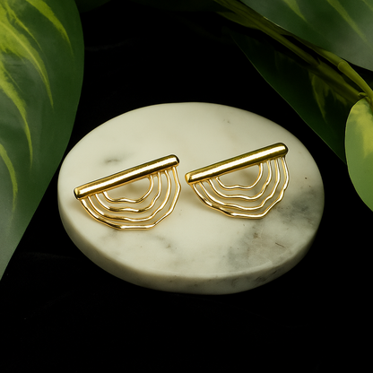 Echo Arc Studs