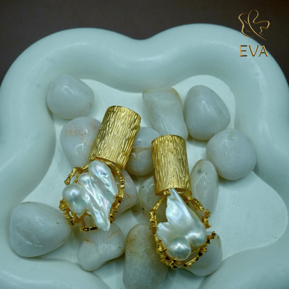 NIRVA PEARL  Earrings