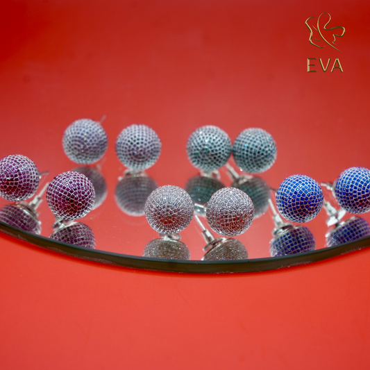 VIRA Studs Earrings