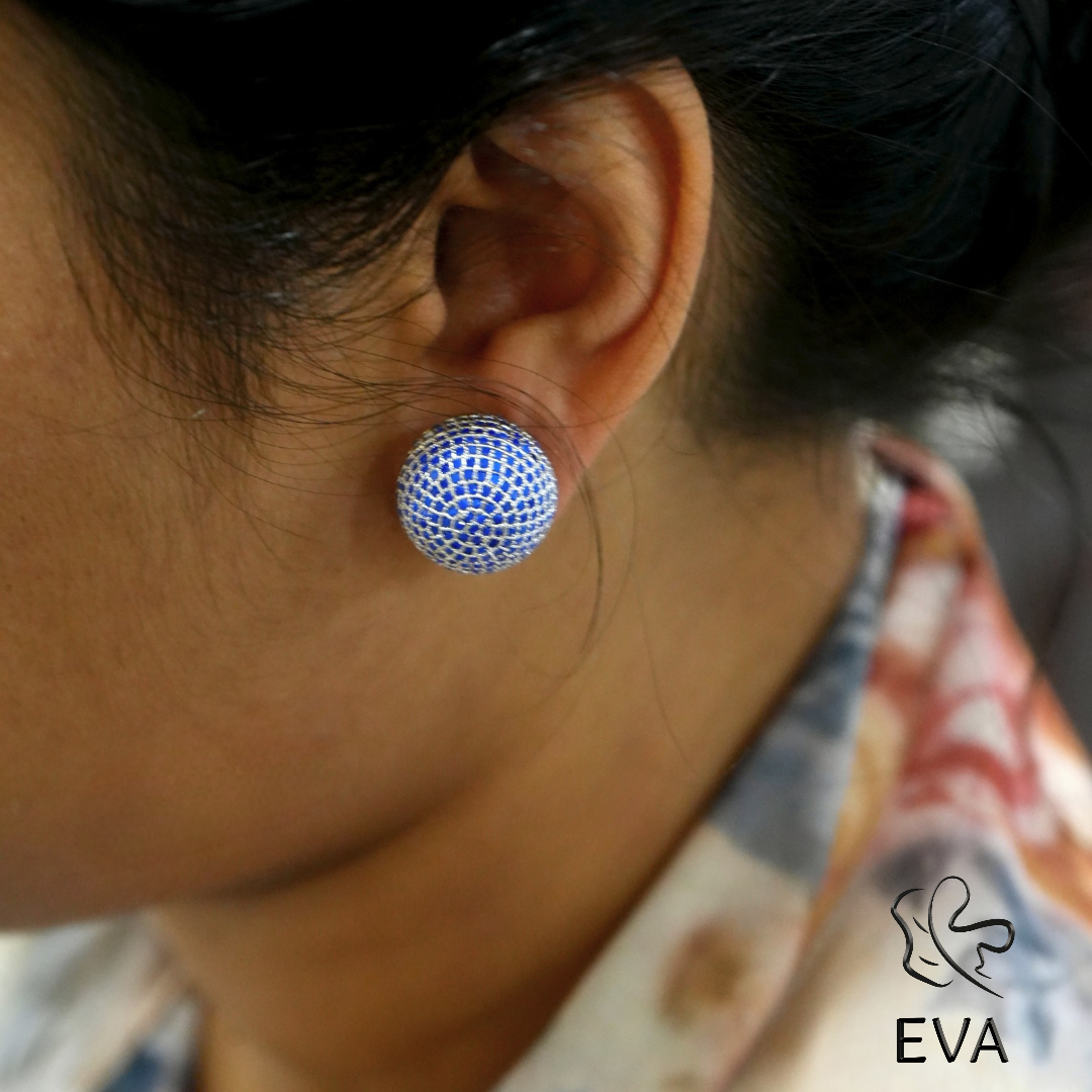 VIRA Studs Earrings