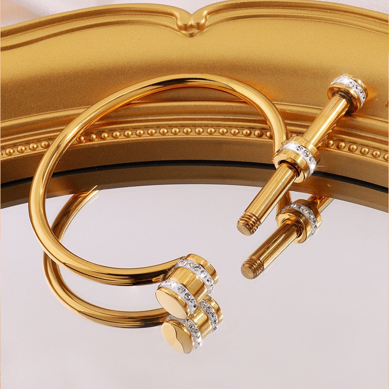 Bolt Luxe Bangle
