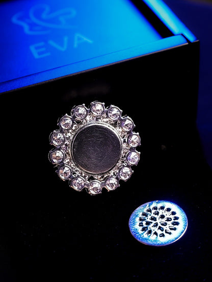 Noor Crystal Magnetic Brooch