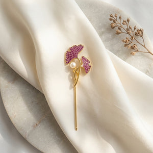 Blush Bloom Luxe Lapel Pin – Gold Plated Brass with AAA+ Zircon Stones & Pearl Accent