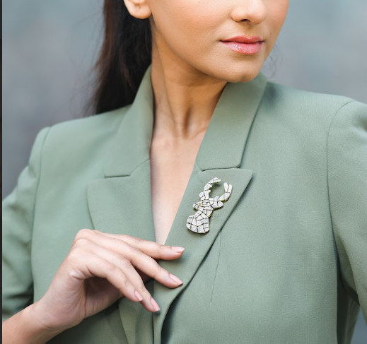 Regal Fracture Brooch